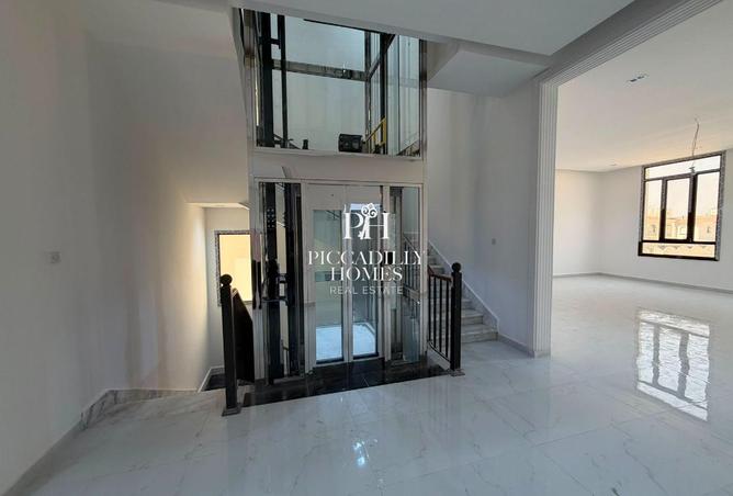 58468572 - Property Image 2