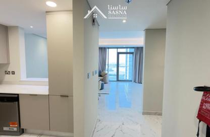Apartment - 2 Bedrooms - 3 Bathrooms for rent in Marina Tower 23 - Marina District - Lusail