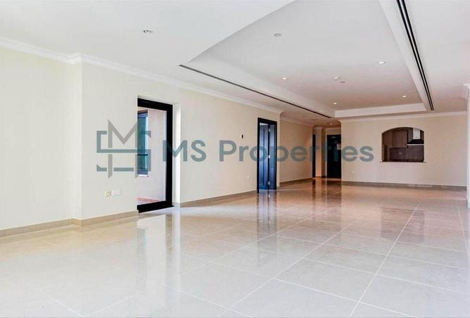 1008629 - Property Image 2