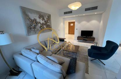 Apartment - 3 Bedrooms - 4 Bathrooms for rent in Diplomatic Street - West Bay - Doha