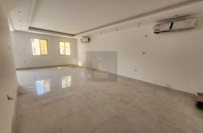 Compound - 4 - 4 for rent in Ain Khaled Villas - Ain Khaled - Doha