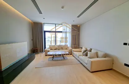 شقة - 2 غرف نوم - 2 حمامات للايجار في شارع المطار القديم - طريق المطار القديم - الدوحة