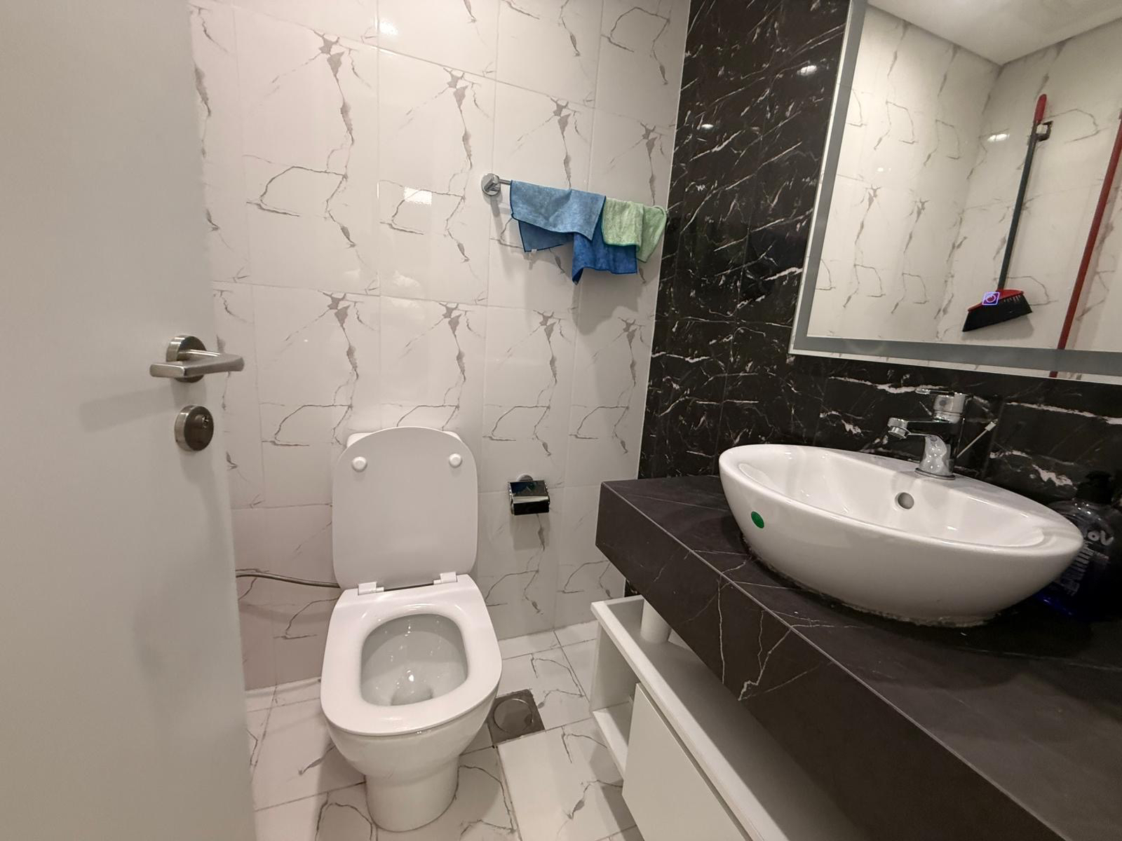 1BHK FULLY FURNISHED | POOL VIEW | BALCONY thumbnail 14