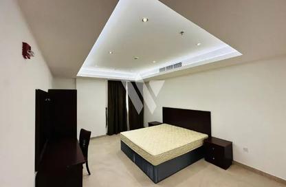 Apartment - 2 - 2 for rent in Umm Ghwailina Comm - Umm Ghuwalina - Umm Ghuwailina - Doha Apartment - 2 - 2 for rent in Umm Ghwailina Comm - Umm Ghuwalina - Umm Ghuwailina - Doha