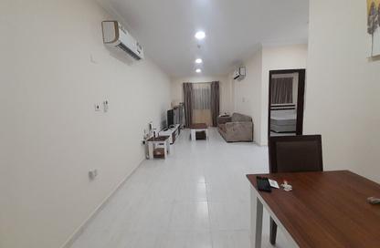 Apartment - 1 - 1 for rent in Umm Ghuwailina 4 - Umm Ghuwailina - Doha Apartment - 1 - 1 for rent in Umm Ghuwailina 4 - Umm Ghuwailina - Doha