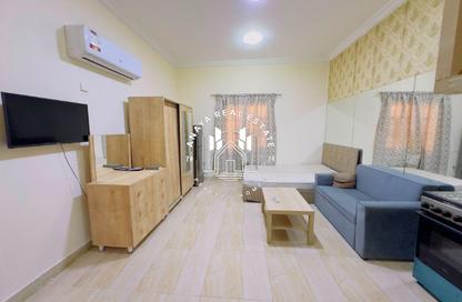 Villa - Studio - 1 Bathroom for rent in Duhail Villas - Al Duhail - Doha