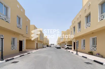 مجمع سكني - 5 غرف نوم - 4 حمامات للبيع في الخيصة - الخيصة - أم صلال محمد