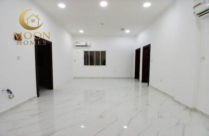 Apartment - 1 Bedroom - 1 Bathroom for rent in Al Mansoura - Al Mansoura - Doha