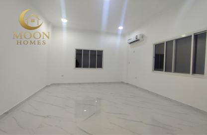 Apartment - 1 Bedroom - 1 Bathroom for rent in Al Mansoura - Al Mansoura - Doha