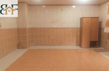 Apartment - Studio - 1 for rent in New Salata - Salata - Doha Apartment - Studio - 1 for rent in New Salata - Salata - Doha