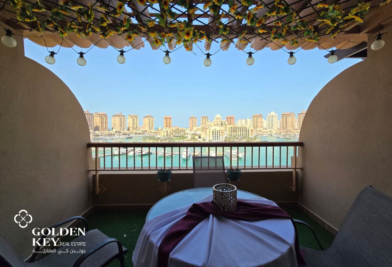 Luxury Studio with Marina View | Bills Included