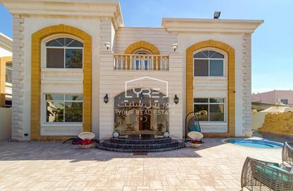 Villa - 5 Bedrooms - 6 Bathrooms for sale in Mamoura 18 - Al Maamoura - Doha