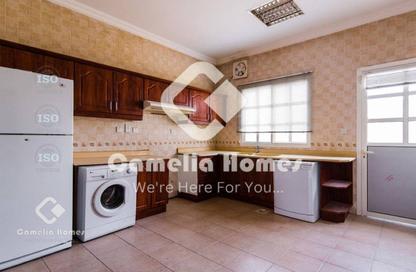 Compound - 3 - 3 for rent in Ain Khalid Gate - Ain Khaled - Doha