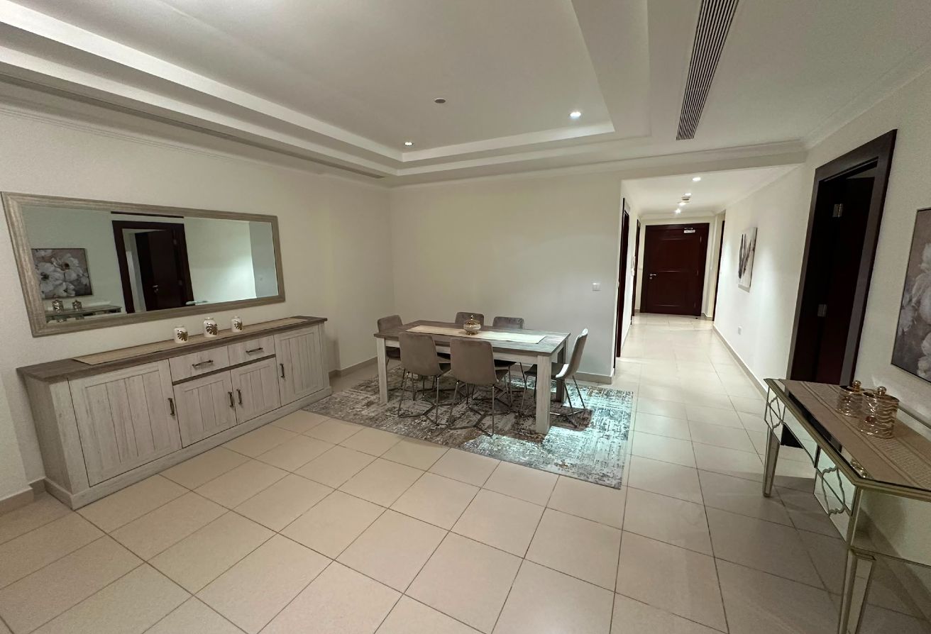 Porto Arabia:Furnished 1BR + Office Space QAR 8500 thumbnail 18
