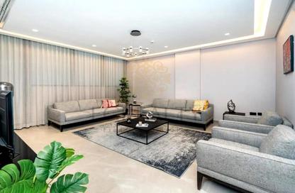Compound - 6 Bedrooms - 7+ Bathrooms for sale in Perlita Villas - Perlita Villas - The Pearl Island - Doha