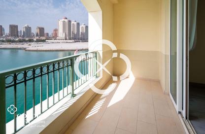 Apartment - 2 Bedrooms - 3 Bathrooms for rent in Viva East - Viva Bahriyah - The Pearl Island - Doha