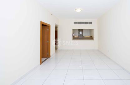Apartment - 3 - 4 for rent in Viva East - Viva Bahriyah - The Pearl Island - Doha