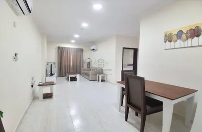 Apartment - 1 Bedroom - 1 Bathroom for rent in Umm Ghwailina Comm - Umm Ghuwalina - Umm Ghuwailina - Doha