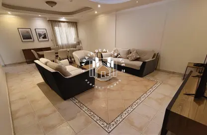 شقة - 2 غرف نوم - 3 حمامات للايجار في شارع السد - السد - الدوحة