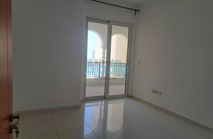 Apartment - 3 Bedrooms - 3 Bathrooms for rent in East Porto Drive - Porto Arabia - The Pearl Island - Doha Apartment - 3 Bedrooms - 3 Bathrooms for rent in East Porto Drive - Porto Arabia - The Pearl Island - Doha