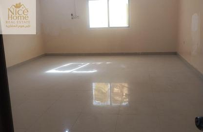 Apartment - 2 Bedrooms - 2 Bathrooms for rent in New Doha - Doha