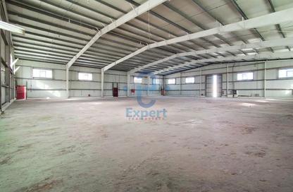 Warehouse - Studio for rent in East Industrial Street - Birkat Al Awamer - Al Wakra