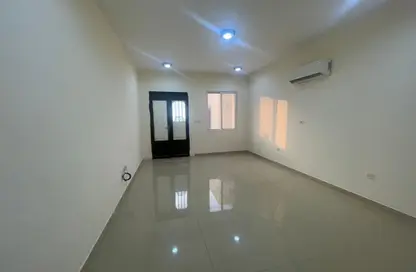 Apartment - Studio - 1 Bathroom for rent in Muaither Area - Al Rayyan - Doha