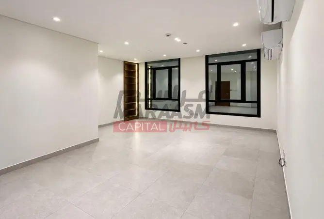 64255683 - Property Image 2