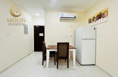 Apartment - 1 - 1 for rent in Umm Ghwailina Comm - Umm Ghuwalina - Umm Ghuwailina - Doha Apartment - 1 - 1 for rent in Umm Ghwailina Comm - Umm Ghuwalina - Umm Ghuwailina - Doha
