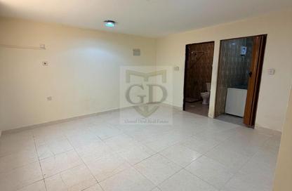 Apartment - Studio - 1 Bathroom for rent in Onaiza Street - Diplomatic Area - Doha