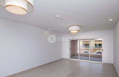 Apartment - 1 - 2 for rent in Al Mutahidah Tower - Viva Bahriyah - The Pearl Island - Doha