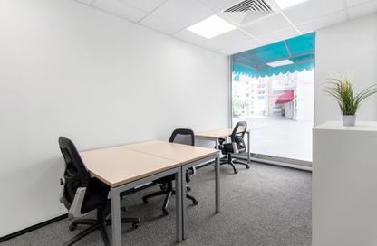 Office Space - Studio - 1 Bathroom for rent in Qanat Quartier - The Pearl Island - Doha