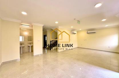 Villa - 6 Bedrooms - 6 Bathrooms for rent in Al Kheesa - Al Kheesa - Umm Salal Mohammed