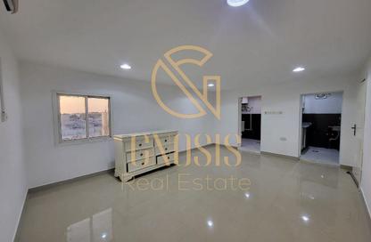 Apartment - Studio - 1 Bathroom for rent in Al Maamoura - Al Maamoura - Doha