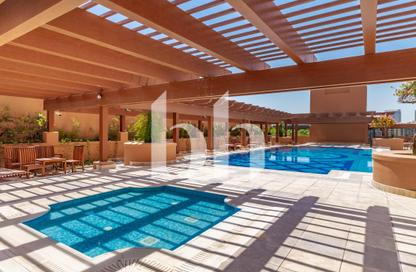 Apartment - 1 Bedroom - 2 Bathrooms for rent in Porto Arabia - The Pearl Island - Doha
