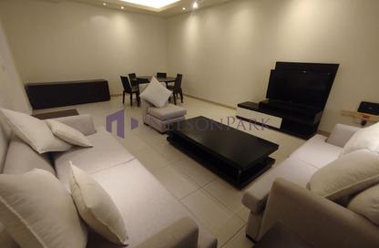 Apartment - 2 Bedrooms - 2 Bathrooms for rent in Al Sadd Road - Al Sadd - Doha