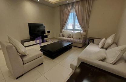 Apartment - 2 Bedrooms - 2 Bathrooms for rent in Al Sadd Road - Al Sadd - Doha