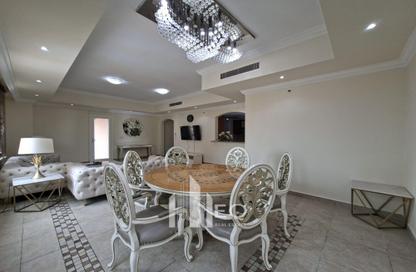 Apartment - 2 Bedrooms - 3 Bathrooms for rent in East Porto Drive - Porto Arabia - The Pearl Island - Doha