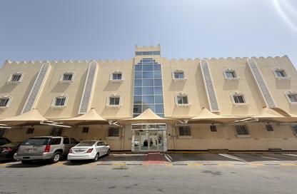 Apartment - 3 Bedrooms - 2 Bathrooms for rent in Old Airport Road - Doha