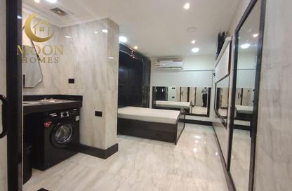 Apartment - Studio - 1 Bathroom for rent in Umm Ghuwailina 4 - Umm Ghuwailina - Doha
