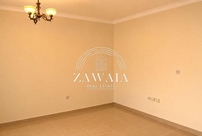 58575233 - Property Main Image