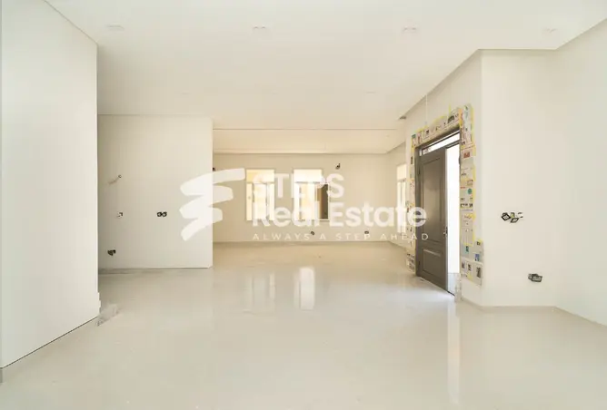 63307717 - Property Image 3