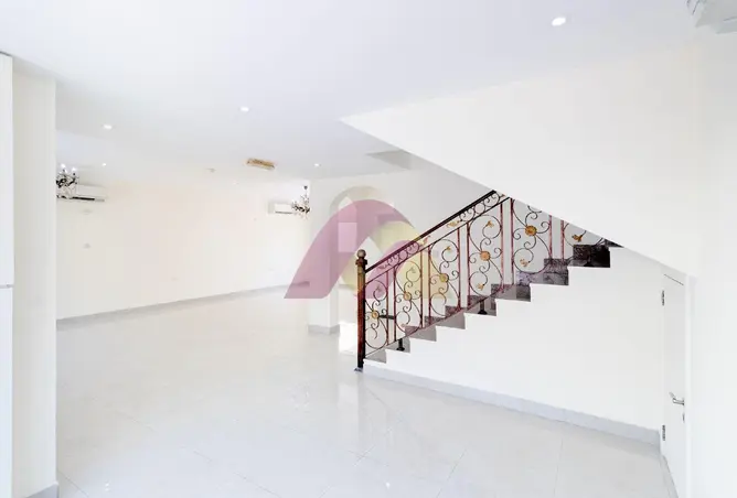 60002250 - Property Image 2