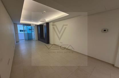 Apartment - Studio - 1 Bathroom for rent in Viva West - Viva Bahriyah - The Pearl Island - Doha