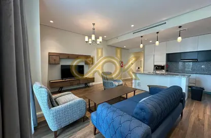 شقة - 2 غرف نوم - 4 حمامات للايجار في حدائق فلورستا - حدائق فلورستا - جزيرة اللؤلؤة - الدوحة