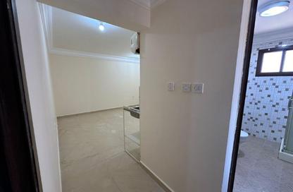 Penthouse - Studio - 1 Bathroom for rent in Aspire Zone - Al Waab - Doha