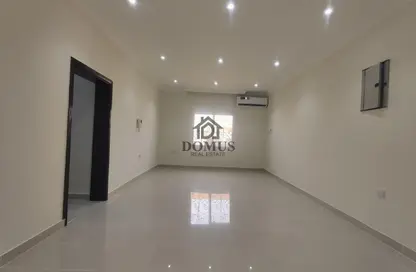 Apartment - 2 Bedrooms - 2 Bathrooms for rent in Tadmur Street - Old Airport Road - Doha
