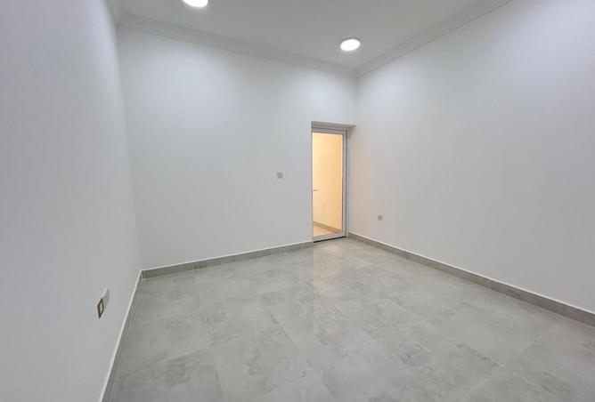 58201573 - Property Image 3
