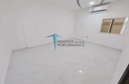 Apartment - 2 Bedrooms - 2 Bathrooms for rent in Lusail City - Lusail