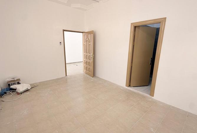 1012232 - Property Image 2